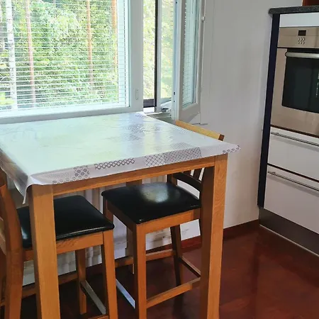 3-bedroom View And Near Center With Sauna *