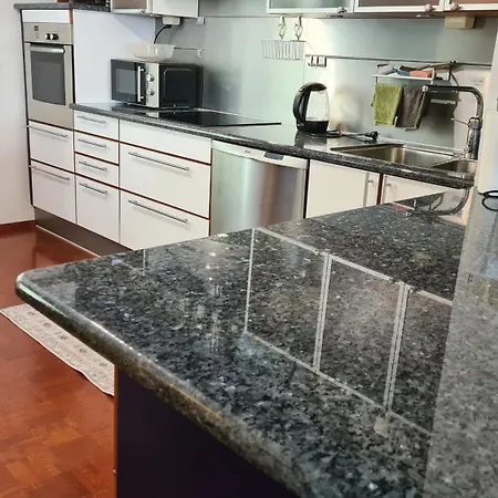 Апартаменты 3-bedroom View And Near Center With Sauna