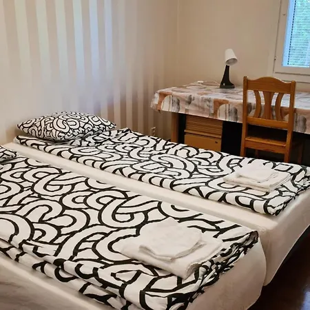 3-bedroom View And Near Center With Sauna *