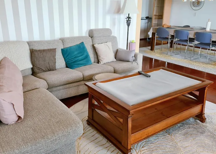 3-bedroom View And Near Center With Sauna